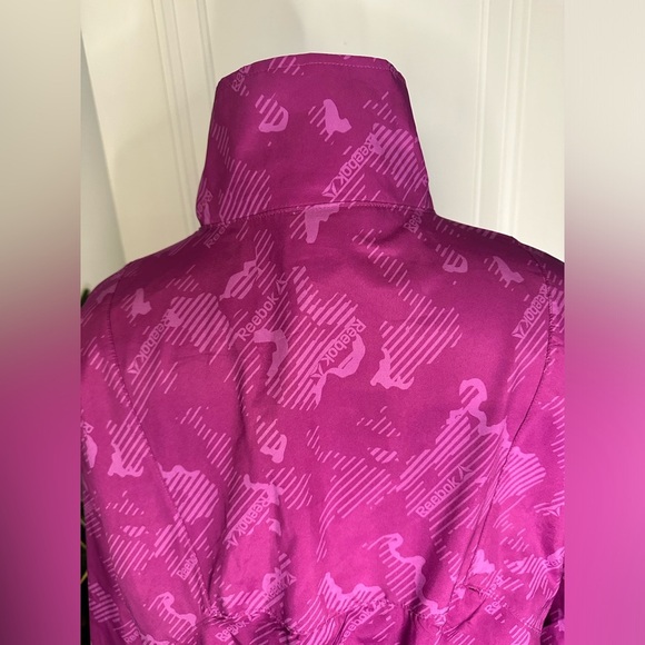 Women’s Reebok Printed Track Jacket small pink Print - Picture 10 of 16